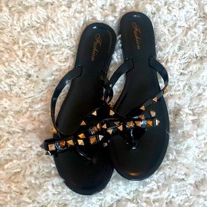 Womens sandals